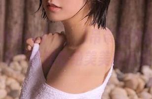 探索HaNari (하나리)吊带的神秘：无圣光下惊现的绝美美图作品